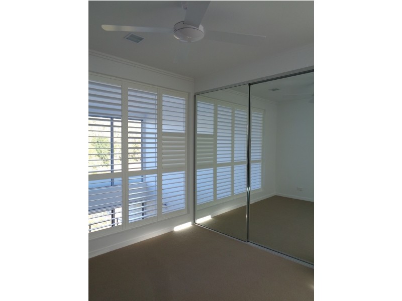 29-49 Varsity Parade, Varsity Lakes QLD 4227