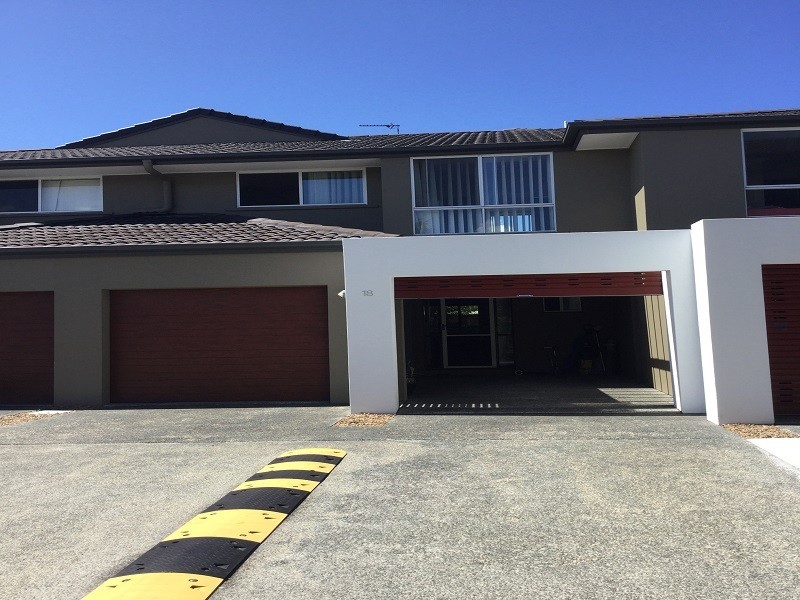 18/33 Clark St, Biggera Waters QLD 4216