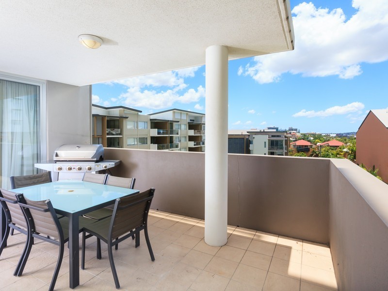 342/51 Hope Street, Spring Hill QLD 4000