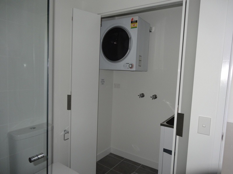 RG05/8 Lochaber St, Dutton Park QLD 4102