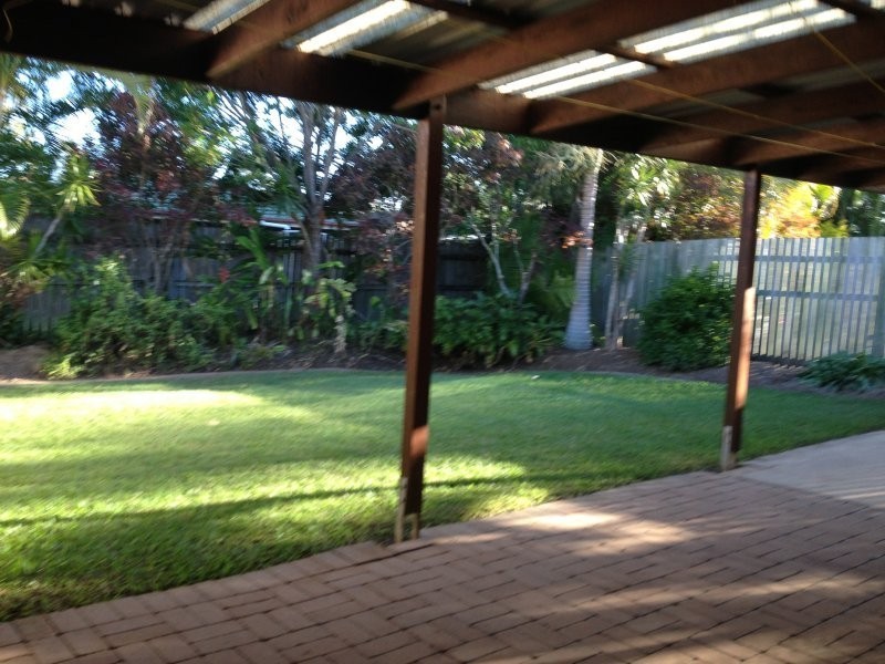 7 PALK COURT, Meadowbrook QLD 4131