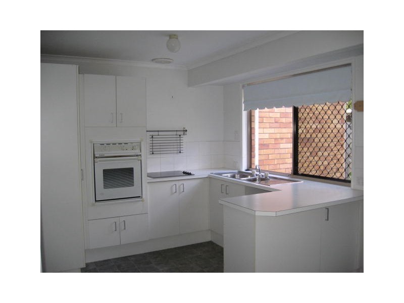 18 Silky Oak Court, Oxenford QLD 4210