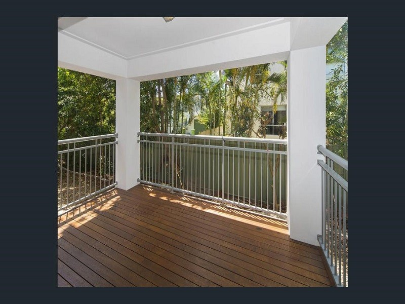 25/33 Clark St, Biggera Waters QLD 4216