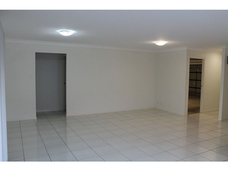 22 Vista Circuit, Bahrs Scrub QLD 4207