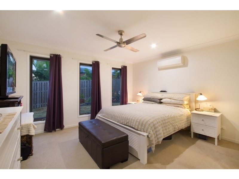 42 Lysterfield Rise, Upper Coomera QLD 4209
