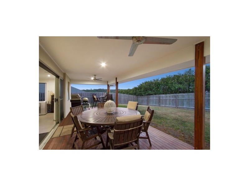 42 Lysterfield Rise, Upper Coomera QLD 4209