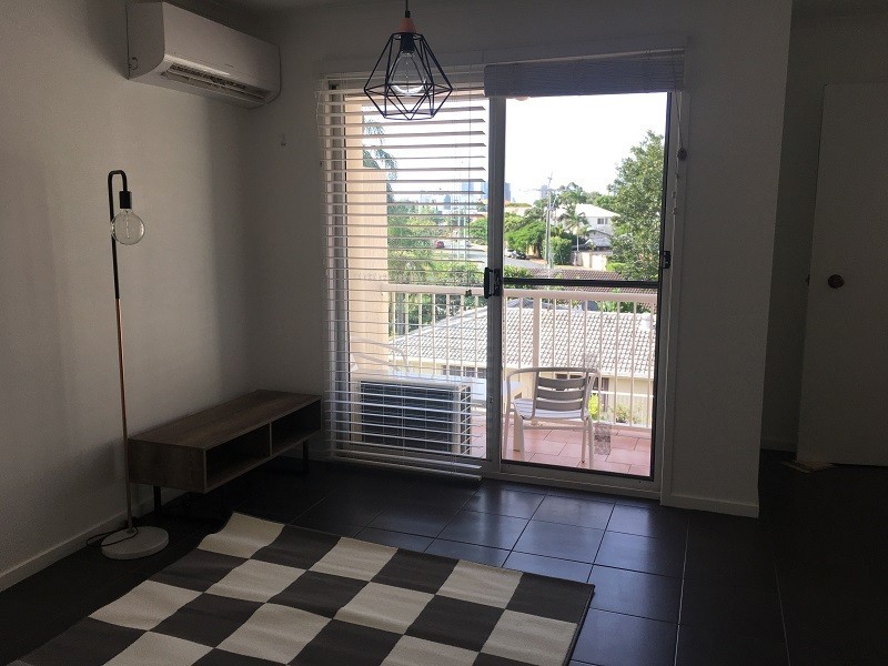 */3-5 Anembo St, Chevron Island, Surfers Paradise QLD 4217