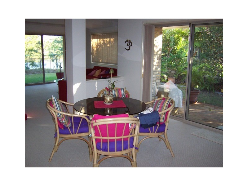 10/4 Koala Town Rd, Upper Coomera QLD 4209