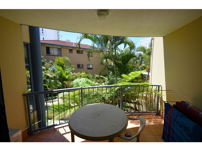 19/2607 Gold Coast Highway, Broadbeach QLD 4218