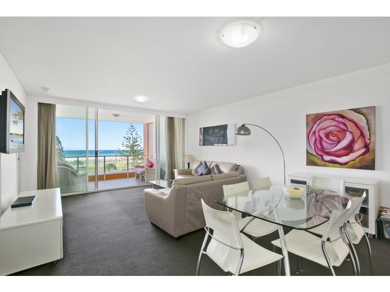 209/2 Creek Street, Kirra QLD 4225