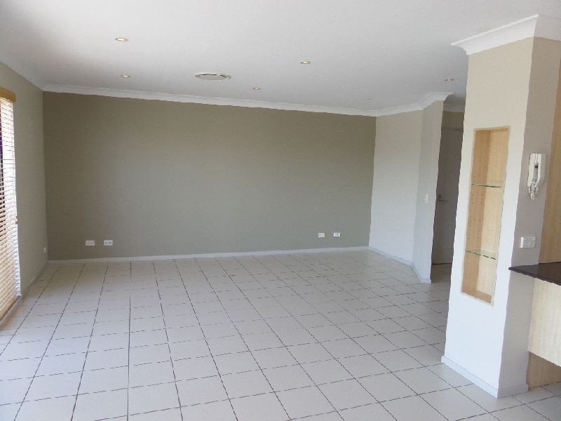 42/15 Kitchener Street., Coorparoo QLD 4151