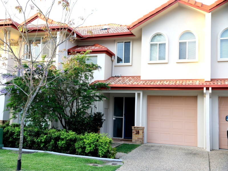 18/139 Pring Street, Hendra QLD 4011