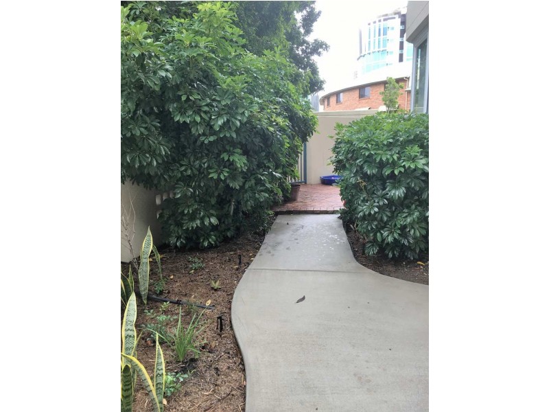 1/57 Lambert Street, Kangaroo Point QLD 4169