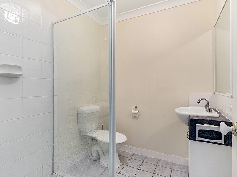 10 Chapman Place, Oxley QLD 4075