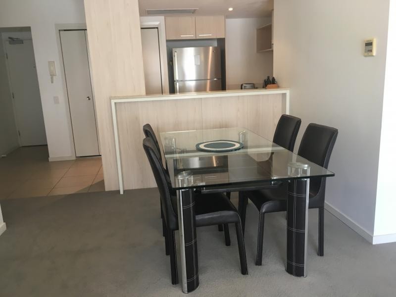 320/51 Hope Street, Spring Hill QLD 4000