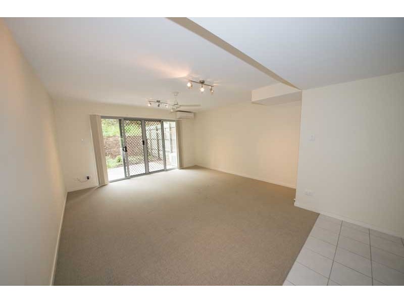 70 Netherton Street, Nambour QLD 4560