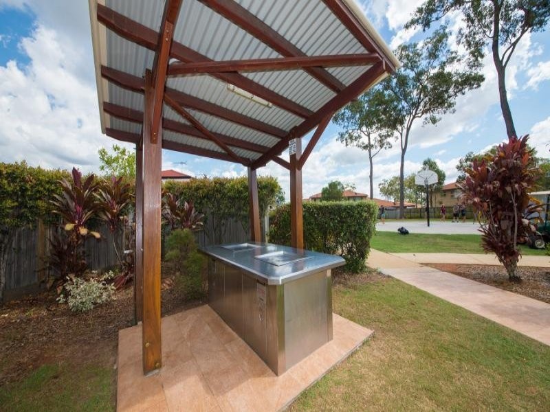 607/2 Nicol Way., Brendale QLD 4500