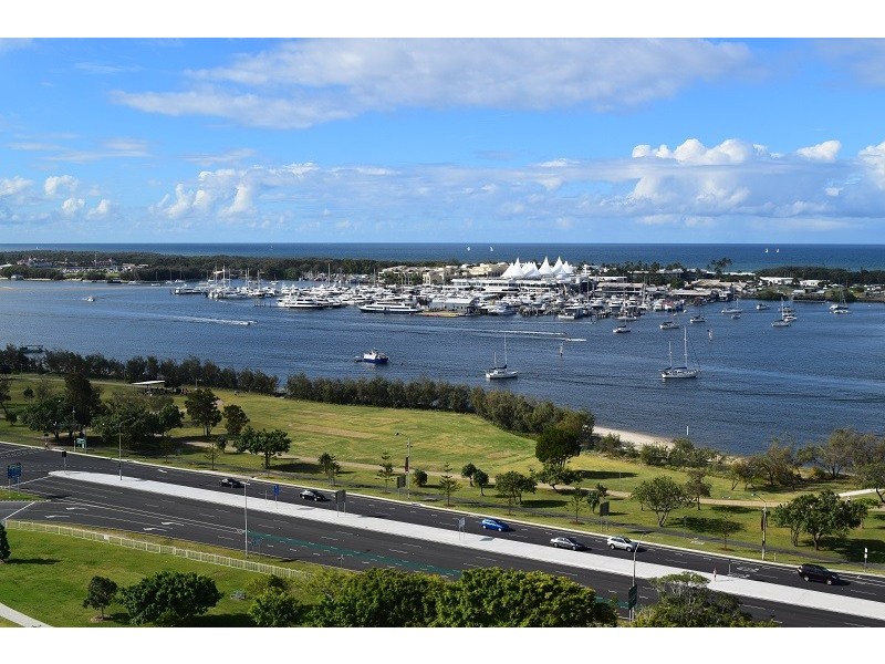 1706/1 Como Crescent, Southport QLD 4215