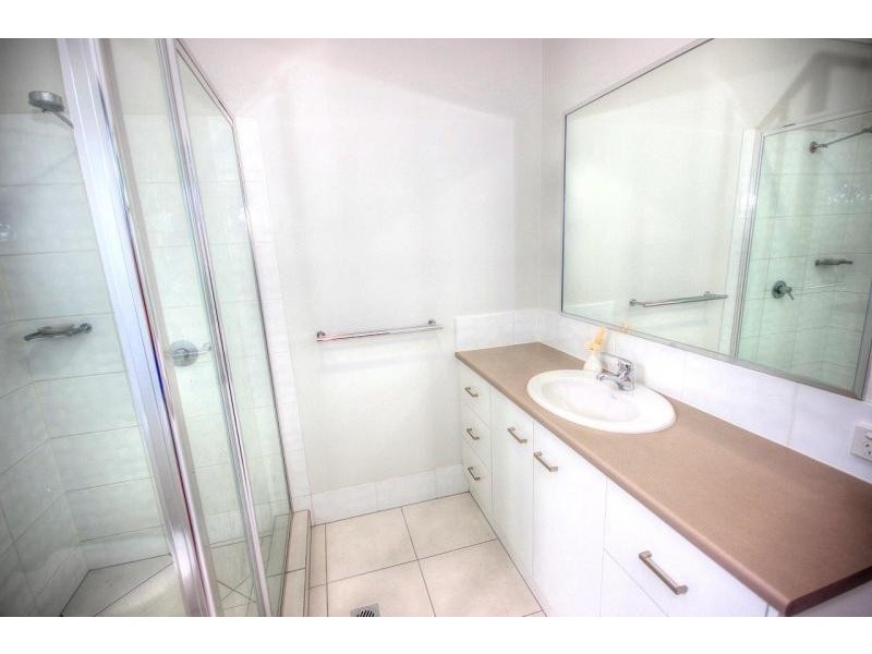 21 Riverstone Cresent, Little Mountain QLD 4551