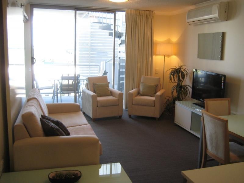 S16/8 Cordelia st, South Brisbane QLD 4101