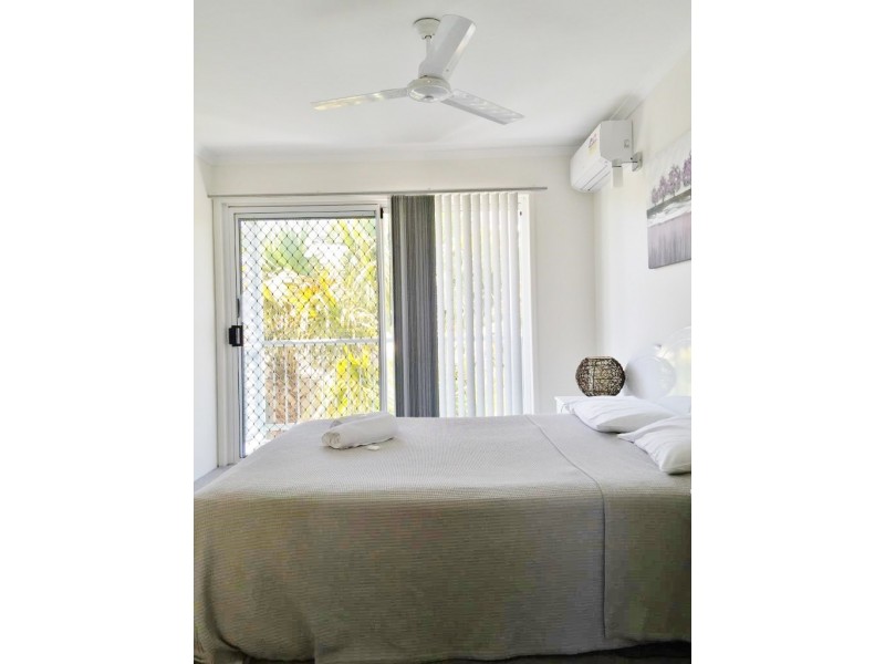 16 Crescent Avenue, Mermaid Beach QLD 4218