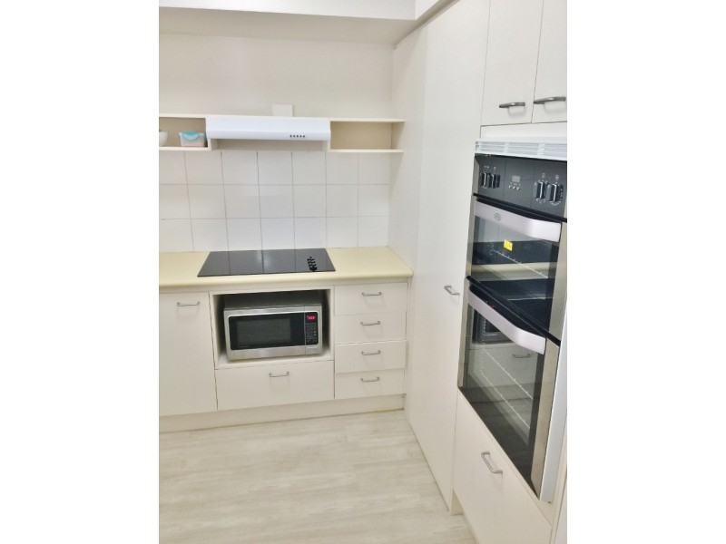 61/16 Crescent Avenue, Mermaid Beach QLD 4218