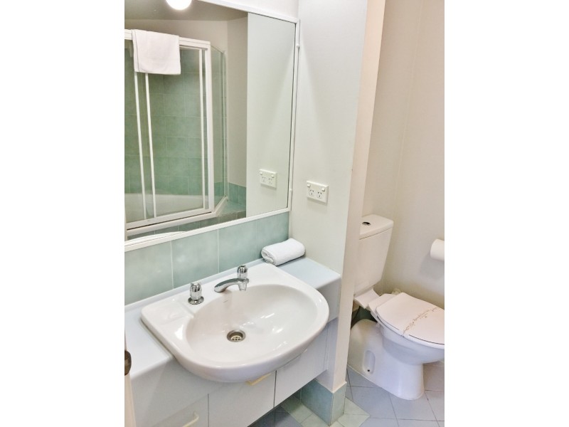 61/16 Crescent Avenue, Mermaid Beach QLD 4218