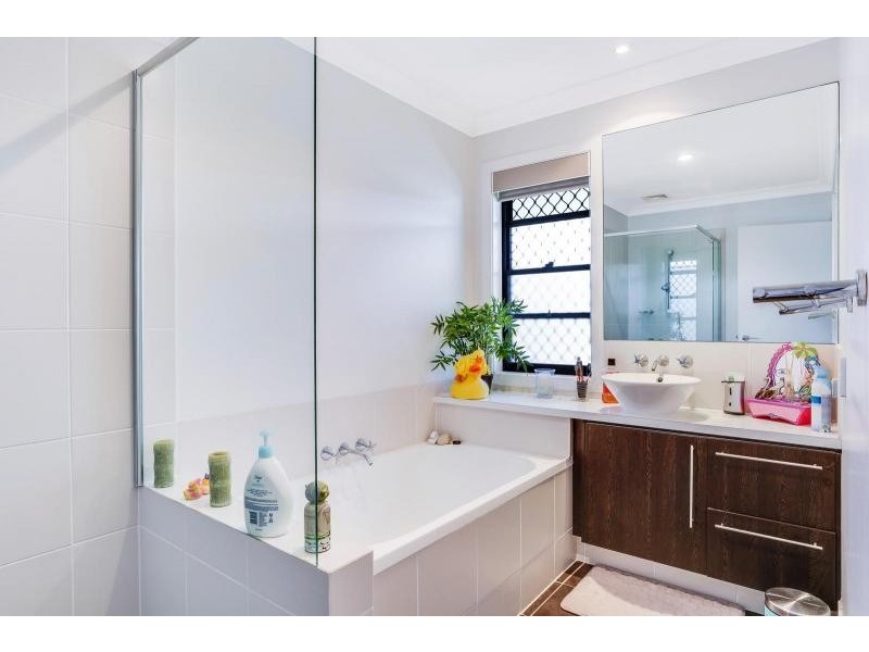 7-80 McIntyre St, Hendra QLD 4011