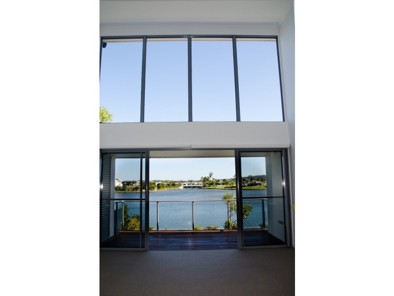 24/29-49 Varsity Parade, Varsity Lakes QLD 4227