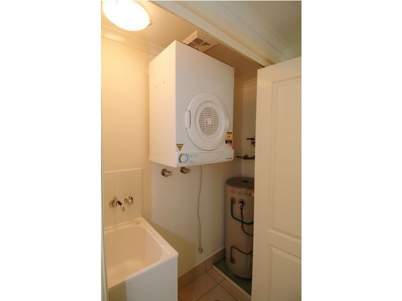 11/44 Pease street, Manoora QLD 4870