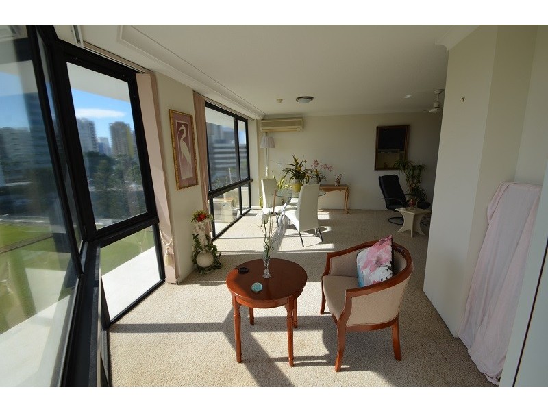 504/70 Remebrence Drive, Surfers Paradise QLD 4217