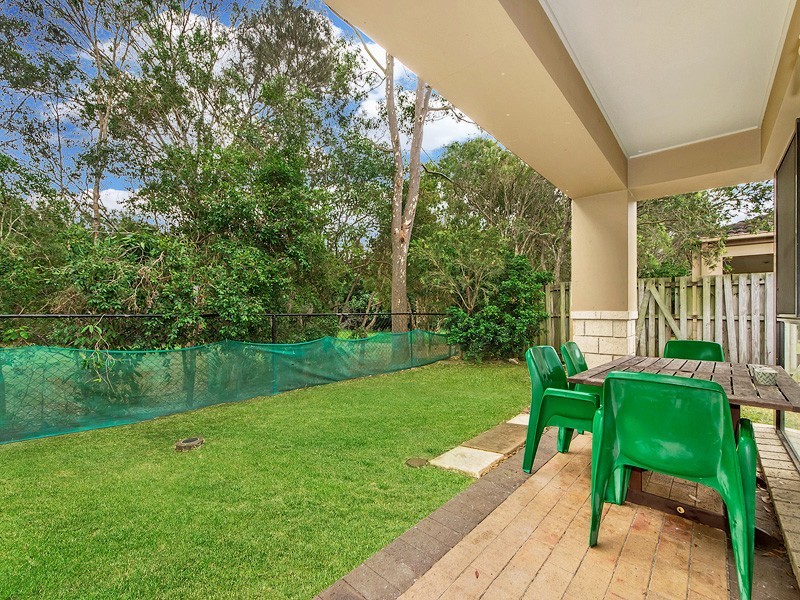 18/3 Melastoma Way, Arundel QLD 4214