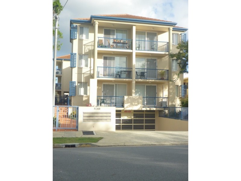 12/4 Adori Street, Chevron Island QLD 4217