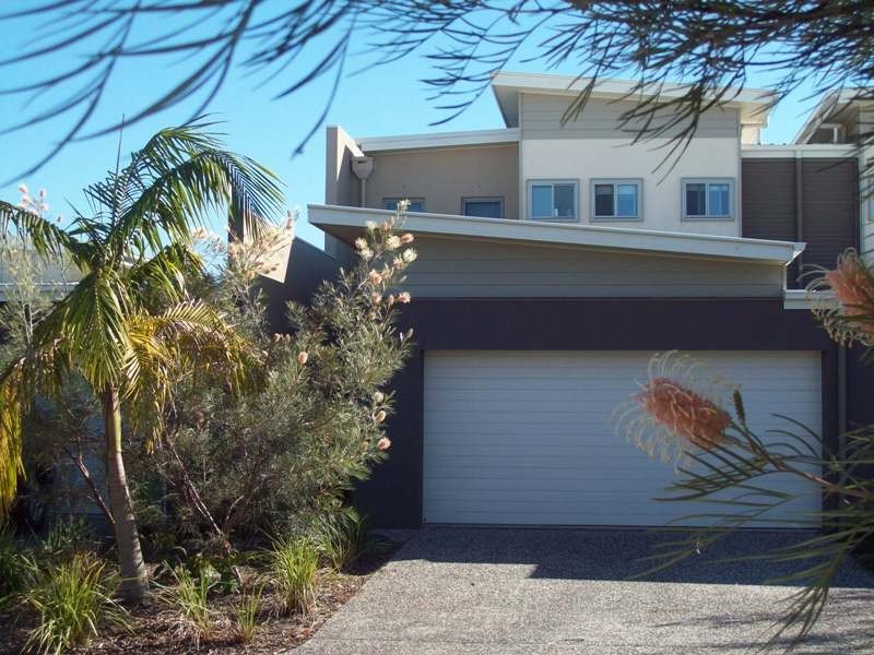 2/26 Catalina Drive, Mudjimba QLD 4564