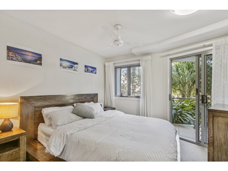 24/57 Grand Parade, Kawana Island QLD 4575