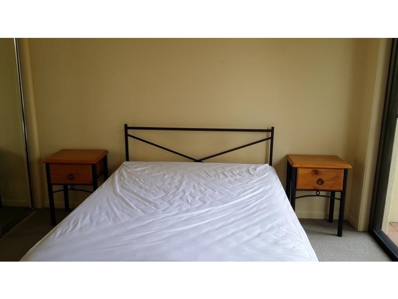 41 Watson Parade, Surfers Paradise QLD 4217