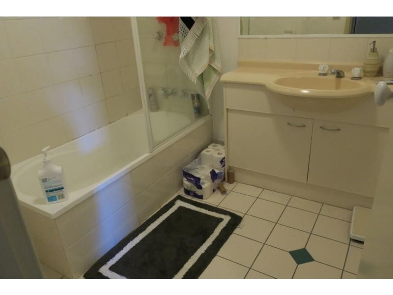 30/643 Pine Ridge Road, Biggera Waters QLD 4216