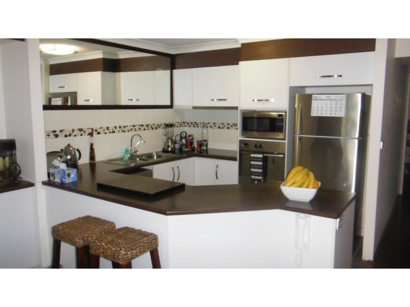 44/37 Bayview Street, Runaway Bay QLD 4216