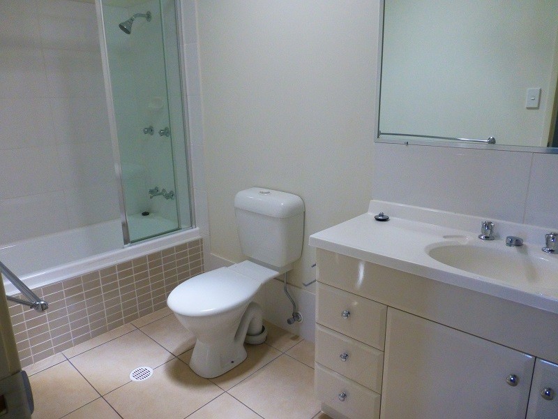 #/30 Carmarthen Circuit, Pacific Pines QLD 4211