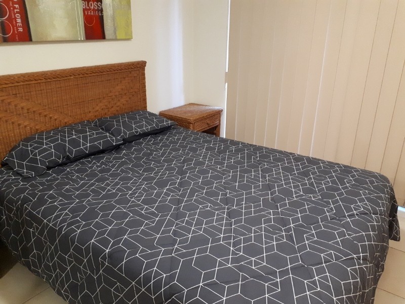 02/10 Genoa Street, Surfers Paradise QLD 4217