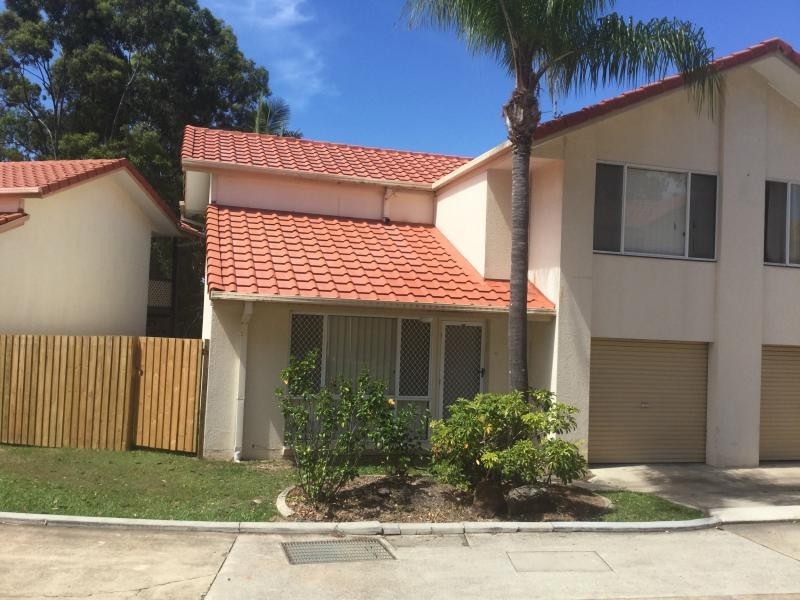 11/51 Cottesloe Drive, Robina QLD 4226