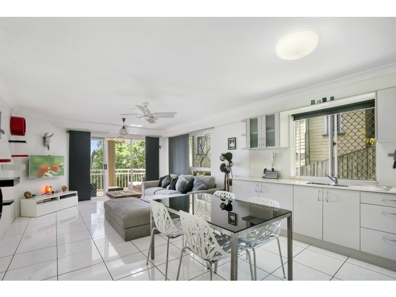 28/112 Musgrave Street, Kirra QLD 4225