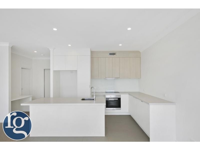 65/3028 The Boulevard, Carrara QLD 4211