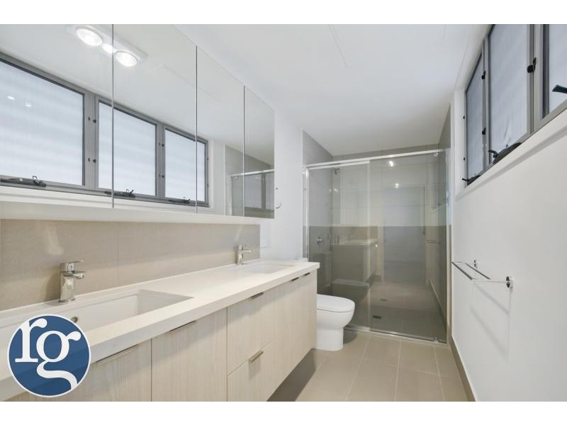 65/3028 The Boulevard, Carrara QLD 4211