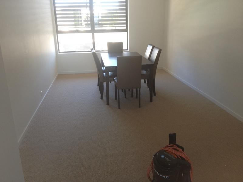 A5/9 Moores Crescent, Varsity Lakes QLD 4227