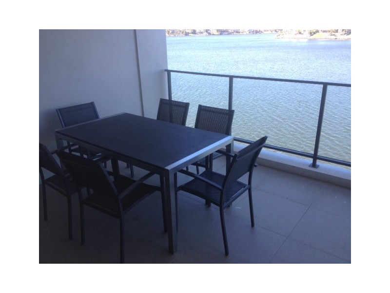 A5/9 Moores Crescent, Varsity Lakes QLD 4227