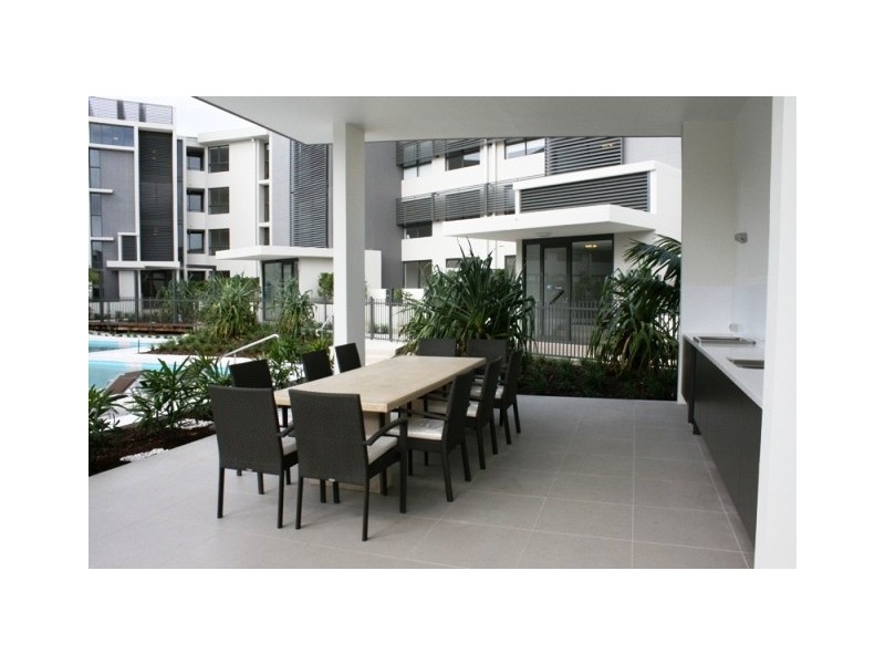 A5/9 Moores Crescent, Varsity Lakes QLD 4227