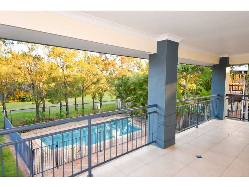 38 Riverside Terrace, Windaroo QLD 4207