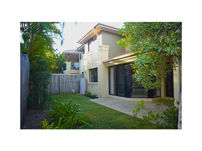 5/5 Assembly Dr, Varsity Lakes QLD 4227