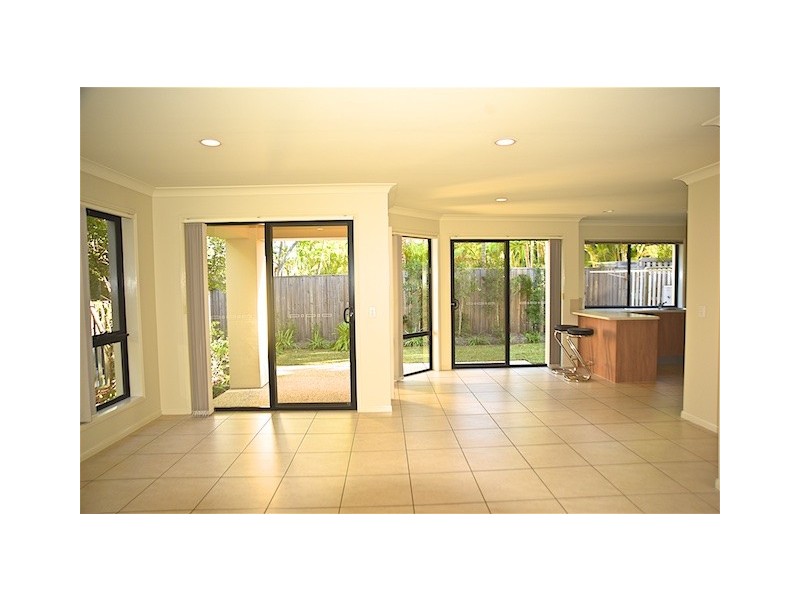 5/5 Assembly Dr, Varsity Lakes QLD 4227